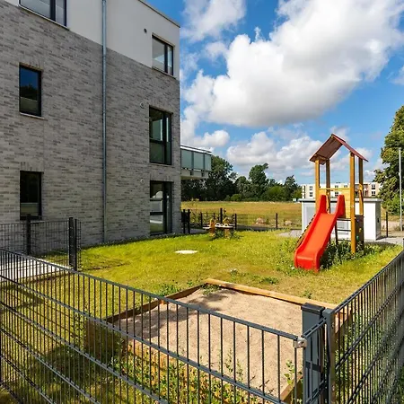 Ostseeallee Ostseeallee 2-14 4*